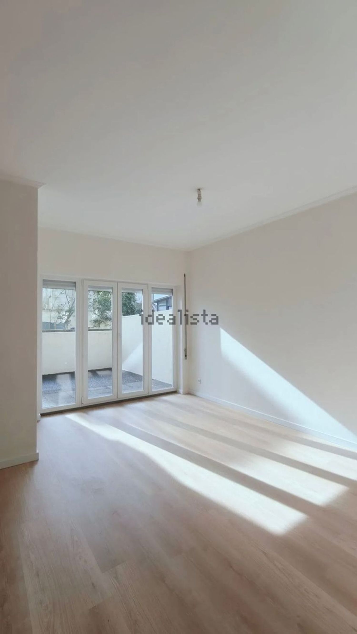 出租公寓 t3在Avenida da Boavista, 713 - 居住