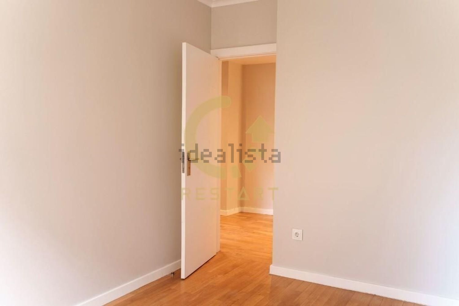 公寓 t4出售在Rua Arquitecto Cassiano Barbosa s/n - 照片