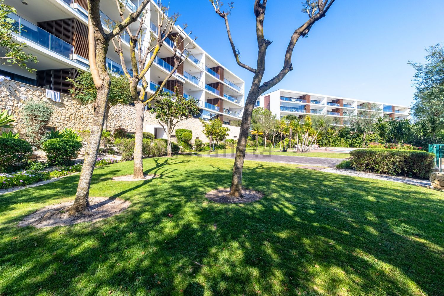 公寓 t2出售在 Quinta do Moleão, Lote 2, Apt 2c (Marina Village) - 花园