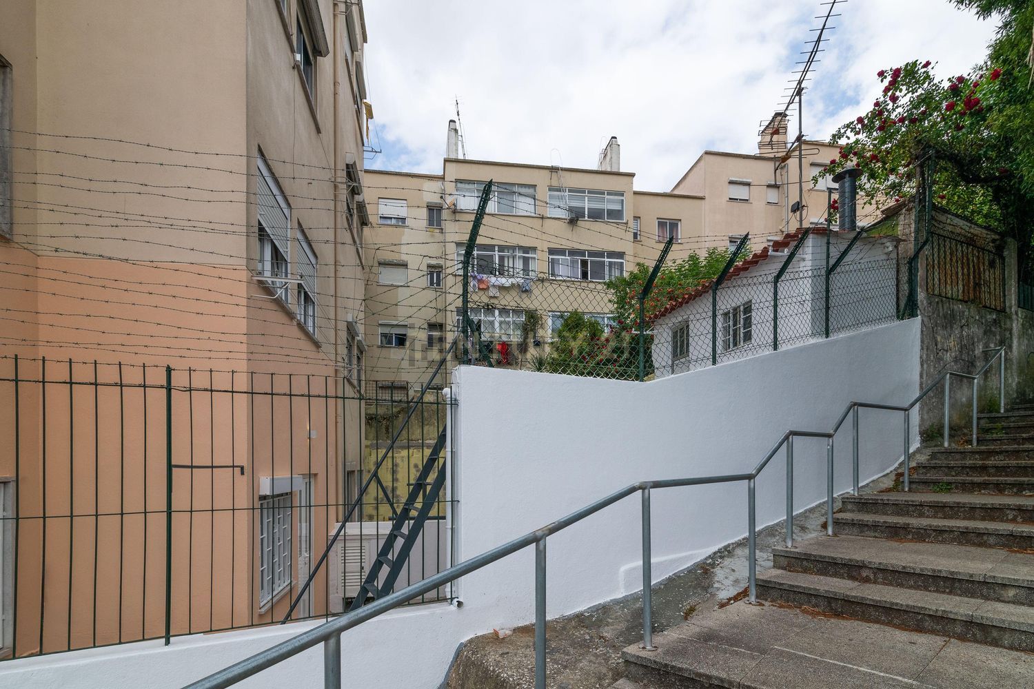 公寓 t2出售在Rua Doutor José Alberto Ferraz, 29 - 视线