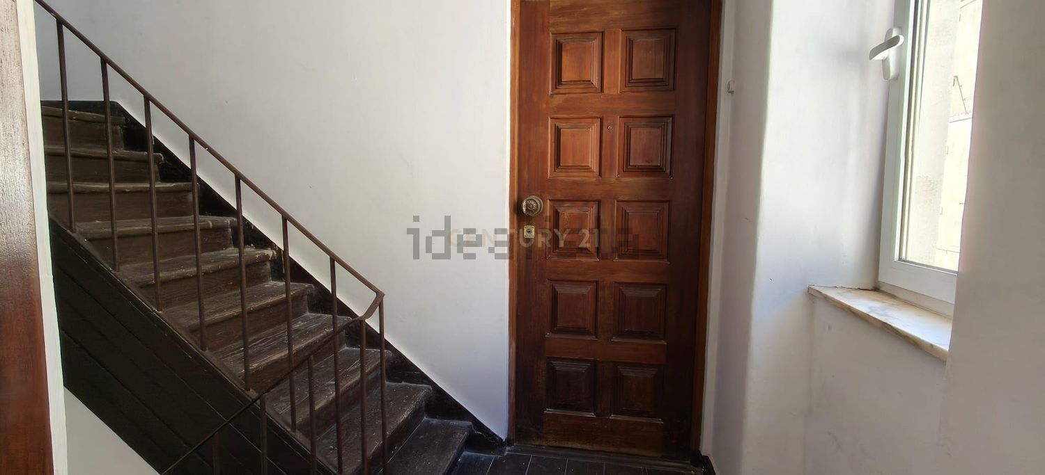 公寓 t2出售在Avenida Ivens, 32 C - 详情