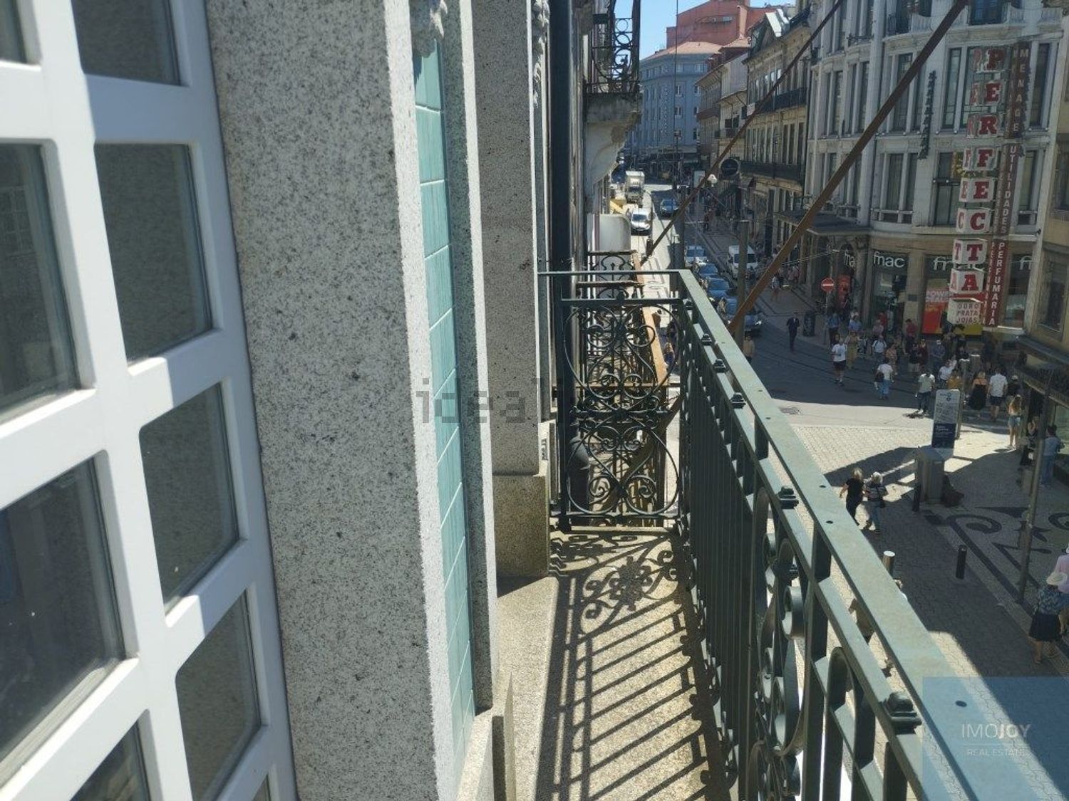出租公寓 t1在Rua de Santa Catarina, 120 - 露台