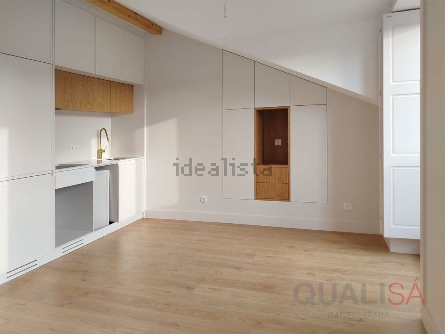 公寓 t1出售在Rua de Santa Margarida, 57 - 厨房