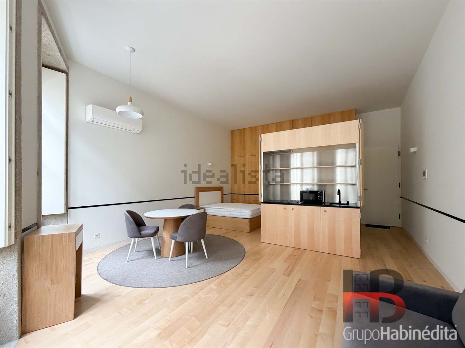 出租t0（单人公寓）在 Aliados - Clérigos - Carlos Alberto - 客厅