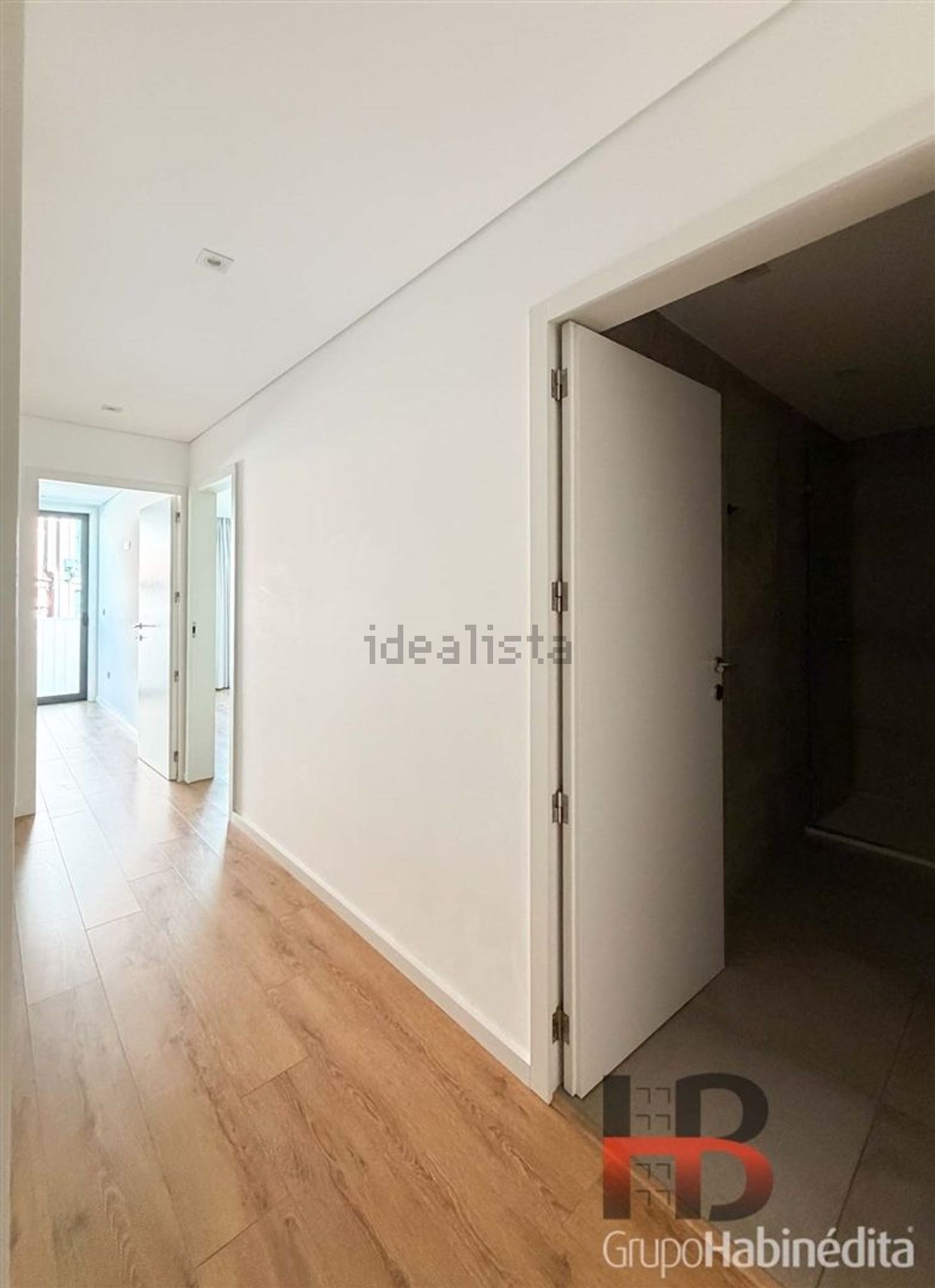 出租公寓 t2在 Hospital São João - Pólo Universitário - 前厅