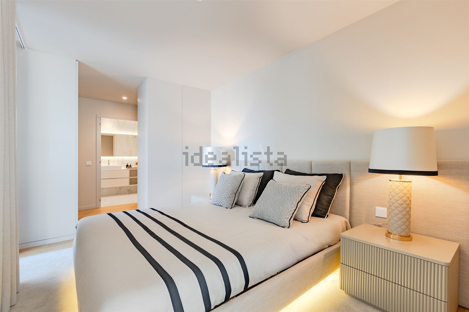 公寓 t4出售在Alameda Jardins da Arrábida - 卧室
