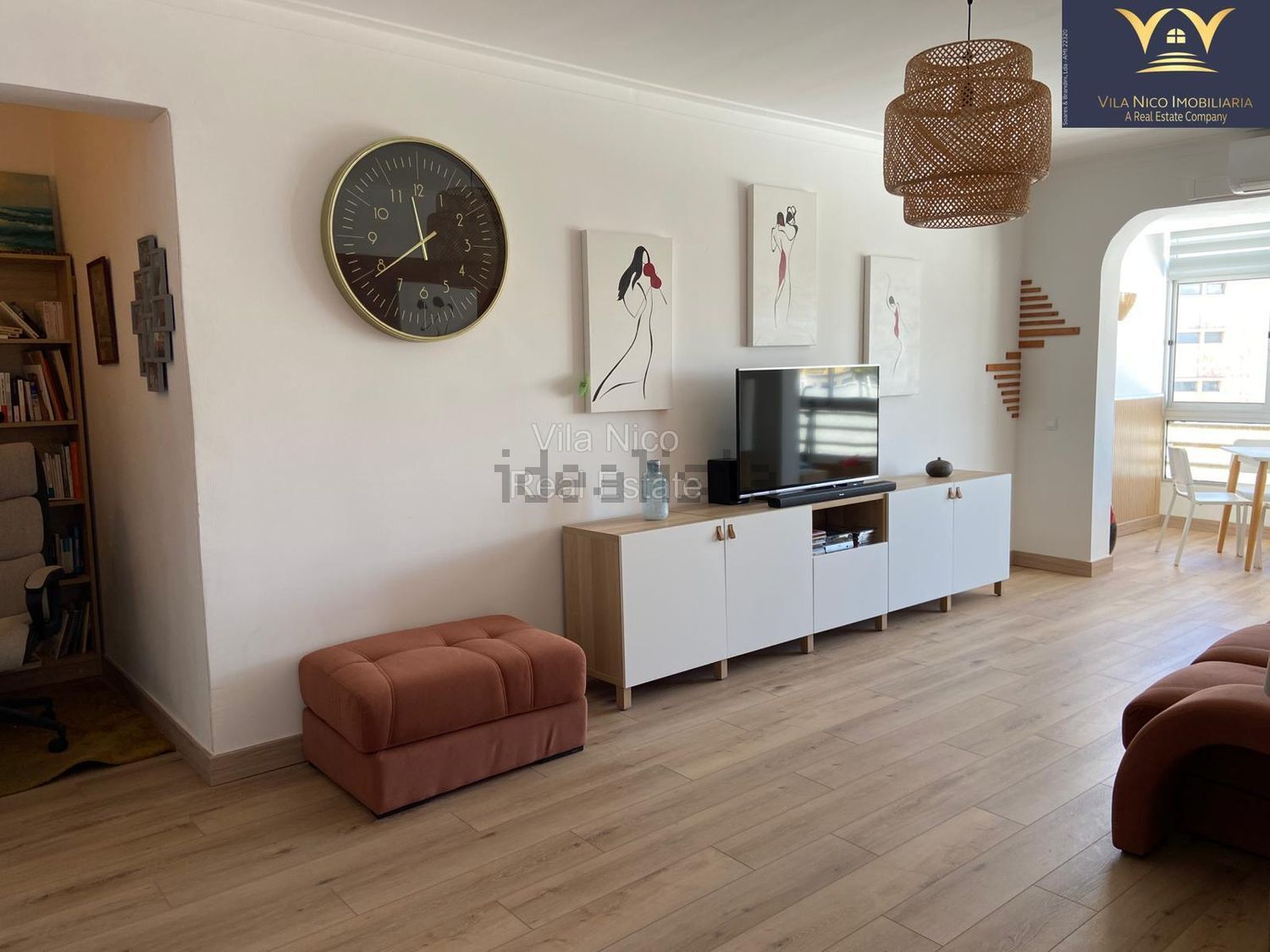 公寓 t2出售在Rua da Quinta do Bispo, 3 - 客厅