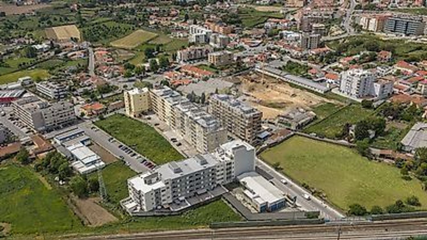 公寓 t3出售在Rua Alberto Sampaio, 1005 - 照片