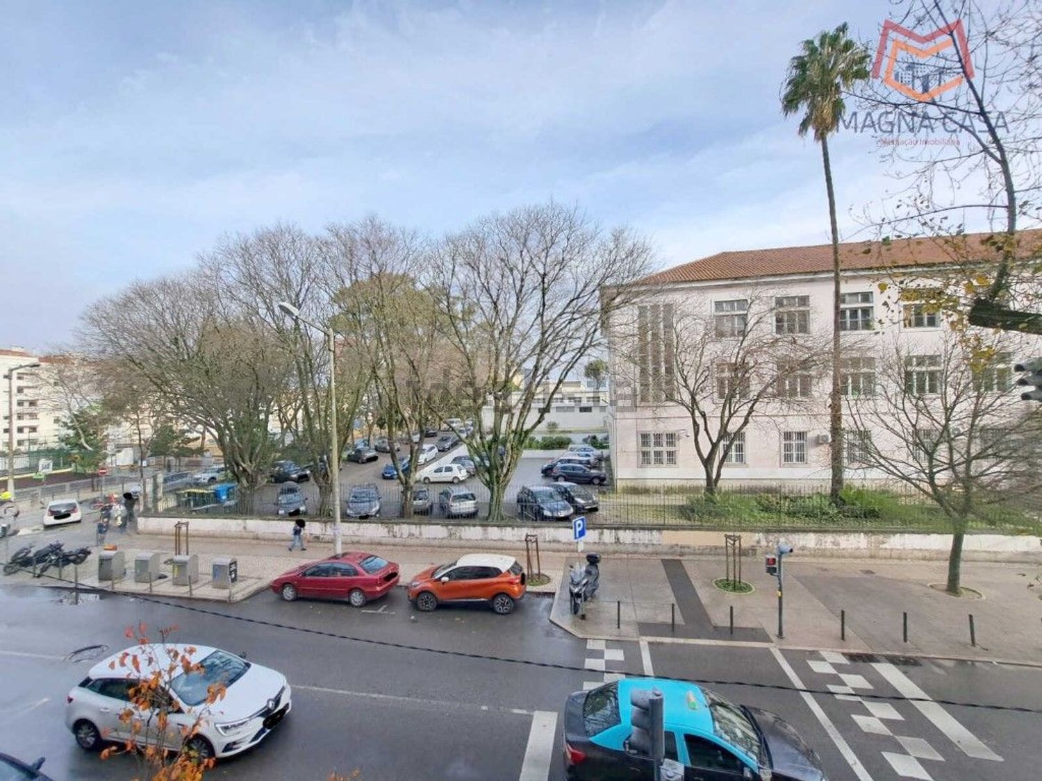 公寓 t3出售在Avenida General Roçadas - 视线