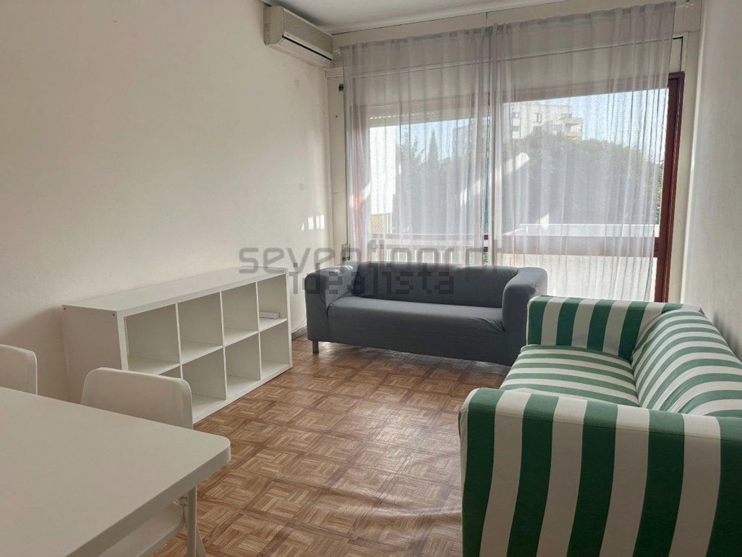 出租公寓 t3在 Avenida de França - 客厅
