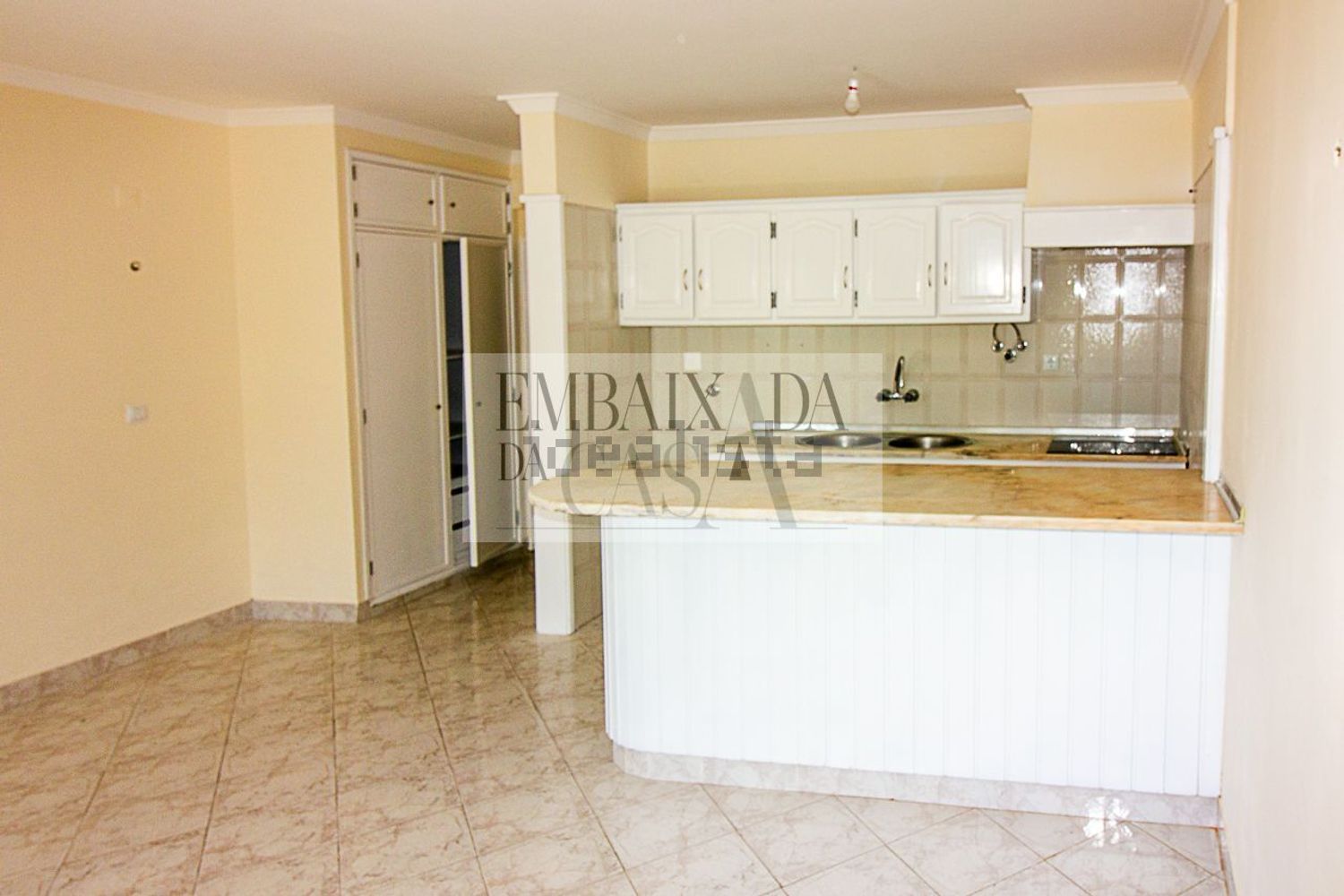公寓 t1出售在Rua do Pedregal de Baixo, 8 - 厨房