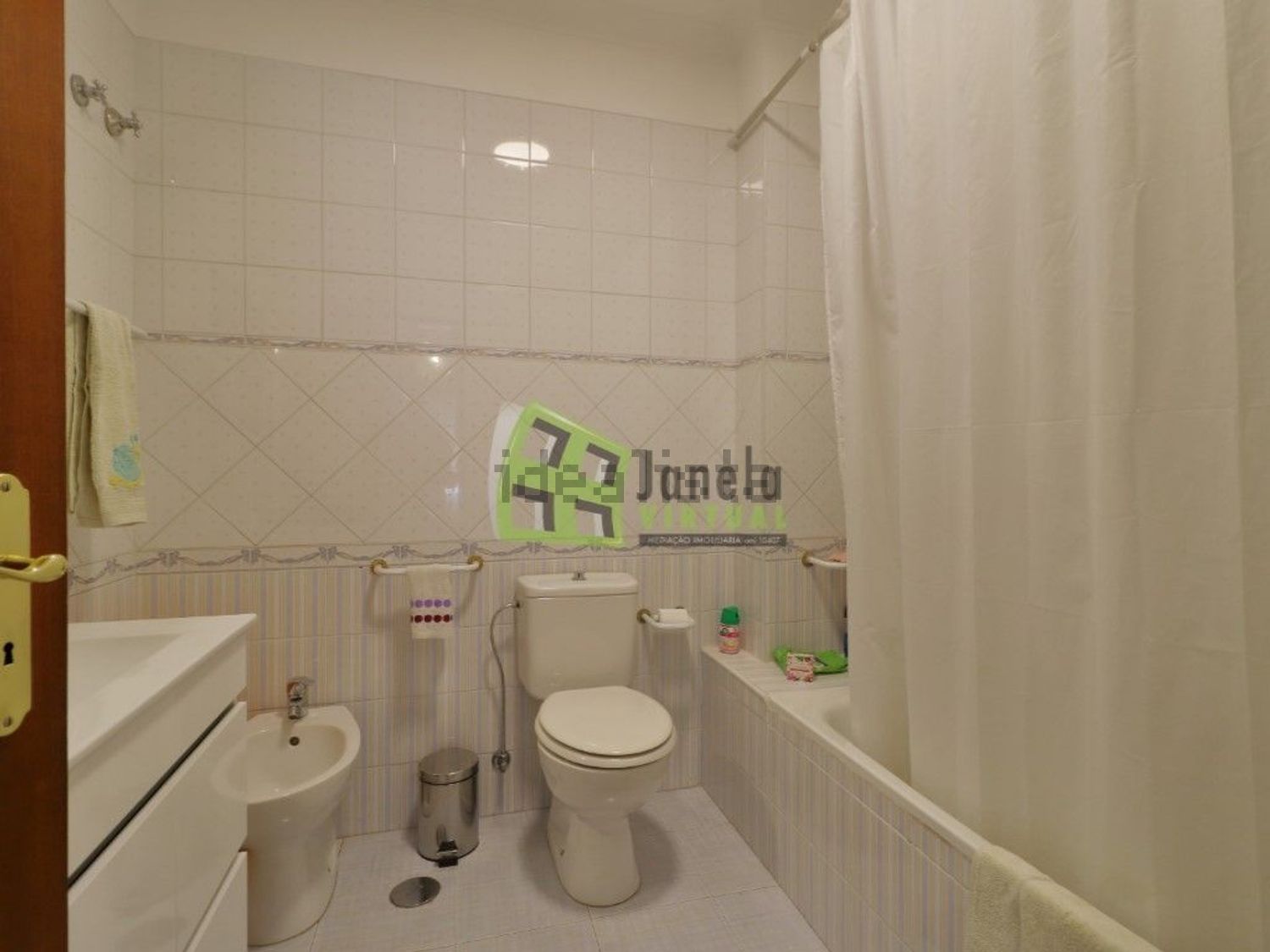 公寓 t3出售在 Centro da Quinta do Conde - 卫生间