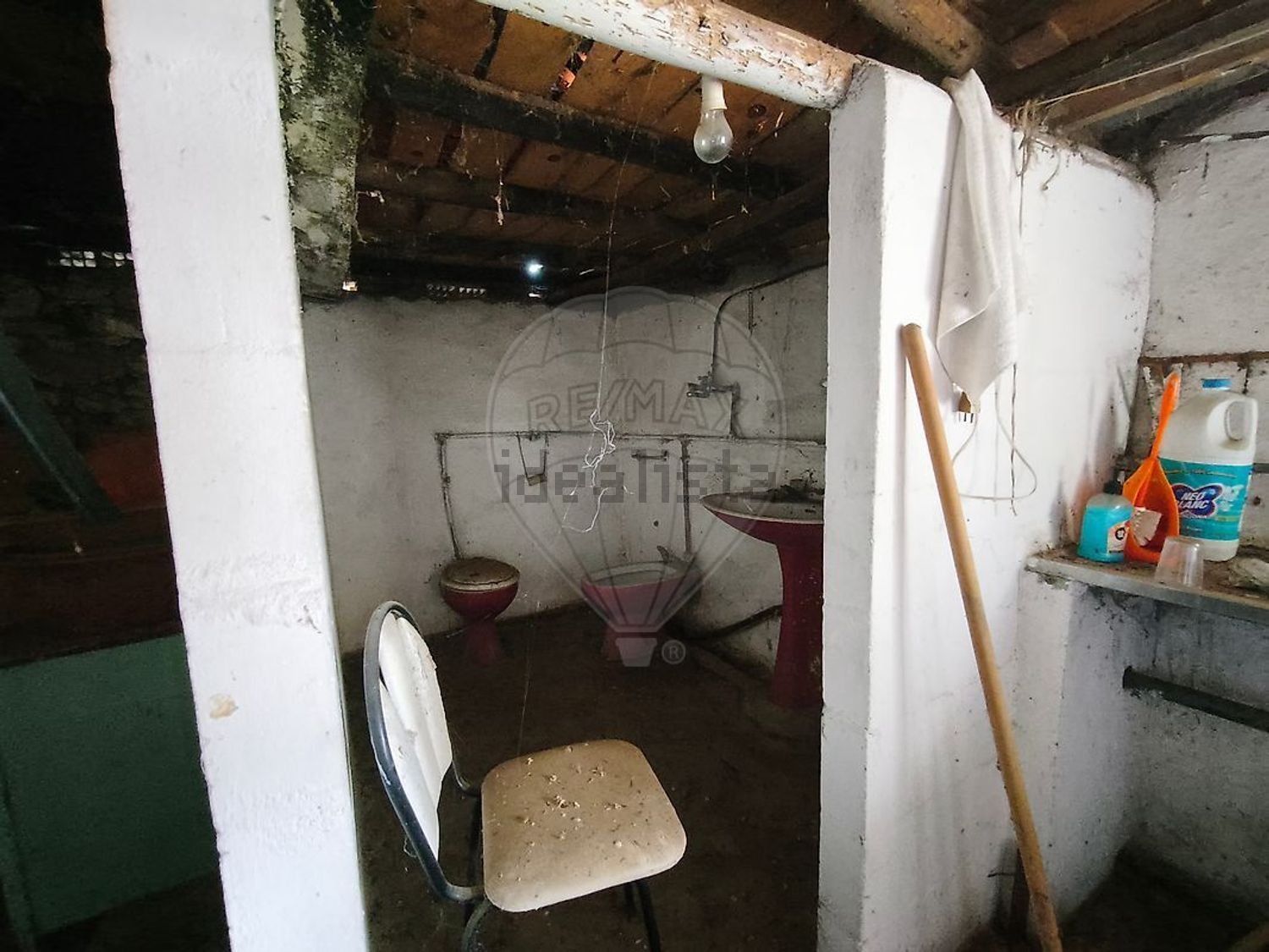 小楼房或独栋别墅出售在 Santa Maria - Salvador - Santiago - 卫生间