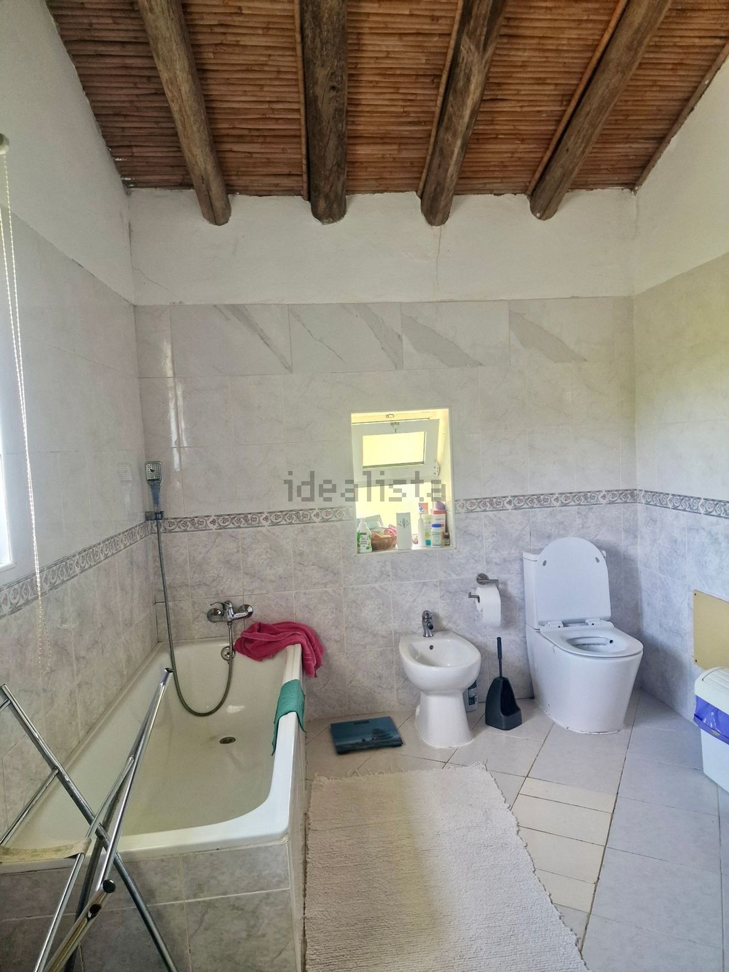 小楼房或独栋别墅出售在 Santa Catarina Fonte Bispo - 卫生间