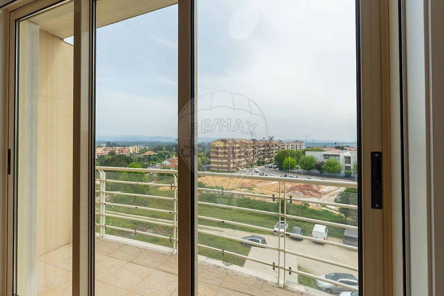 公寓 t3出售在Avenida Calouste Gulbenkian - 阳台