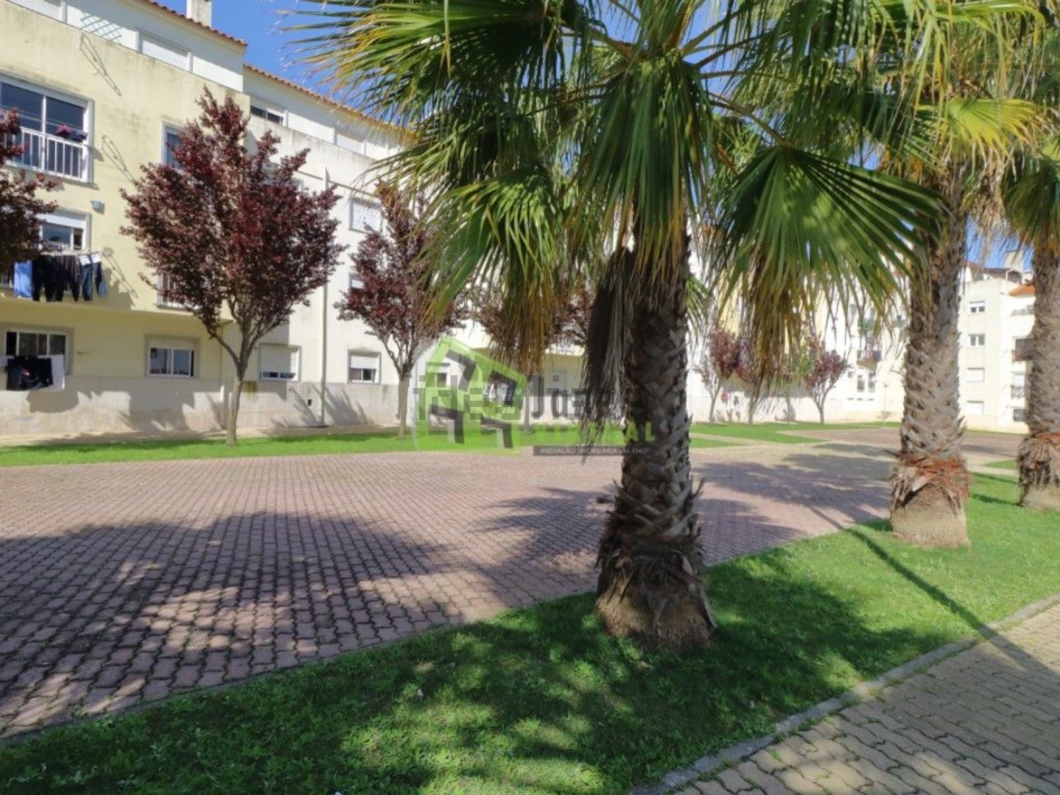公寓 t3出售在 Centro da Quinta do Conde - 花园