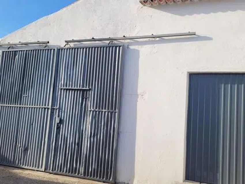 小镇楼房出售在Praceta dos Lopes, 12