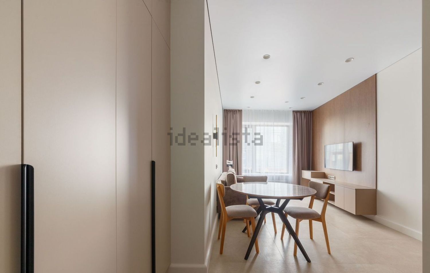 出租公寓 t1在 R. de Santa Catarina, 250 - 客厅