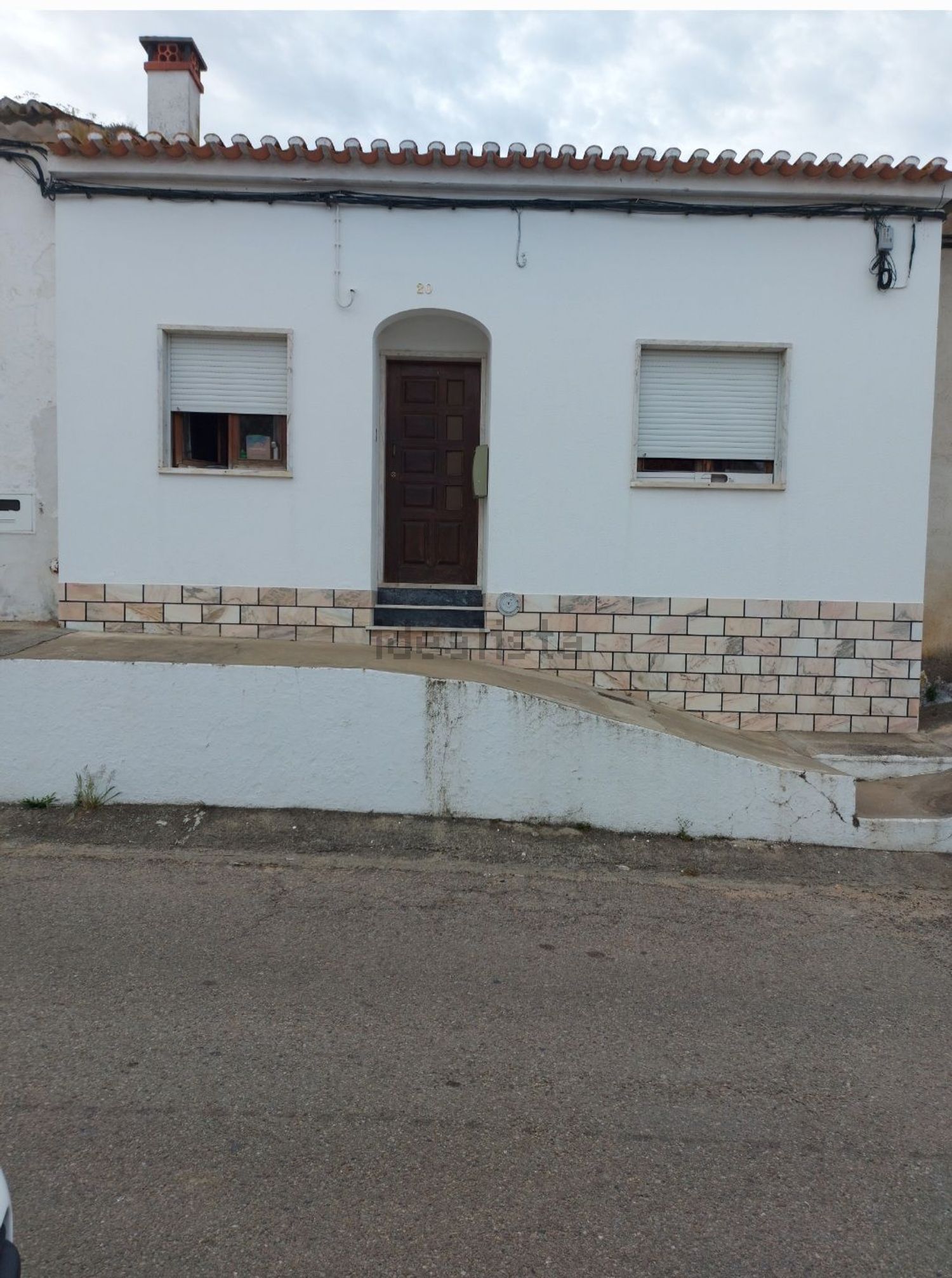 双拼别墅出售在 Vila de Frades - 外立面