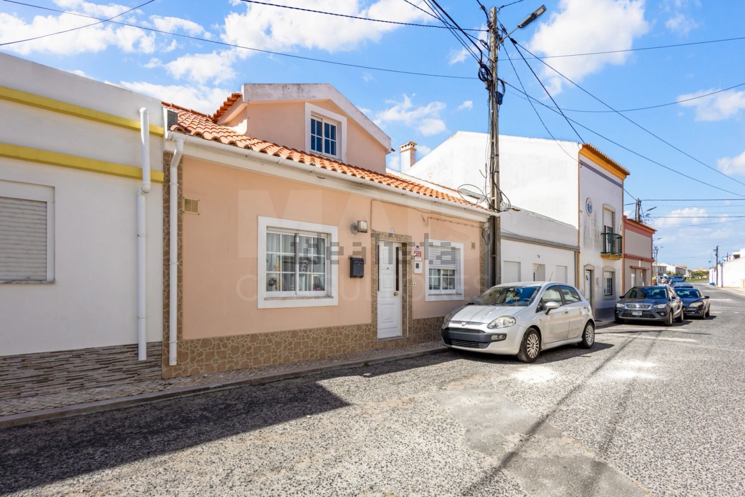 小楼房或别墅出售在 Peniche - 外立面