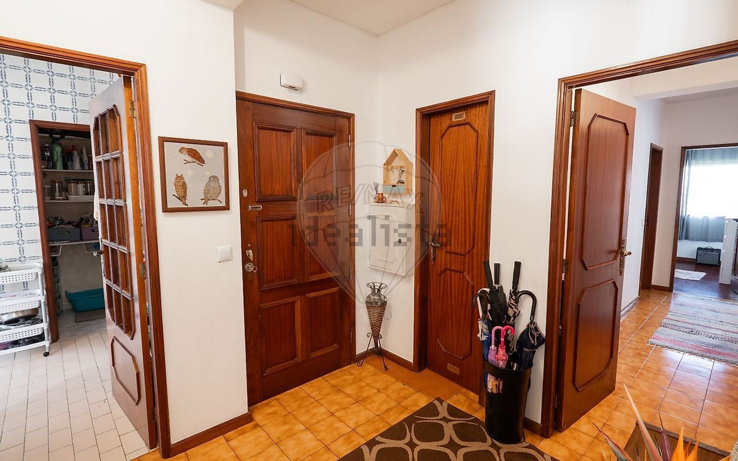 公寓 t3出售在Avenida Doutor Domingos Gonçalves de Sá, 313 - 过道