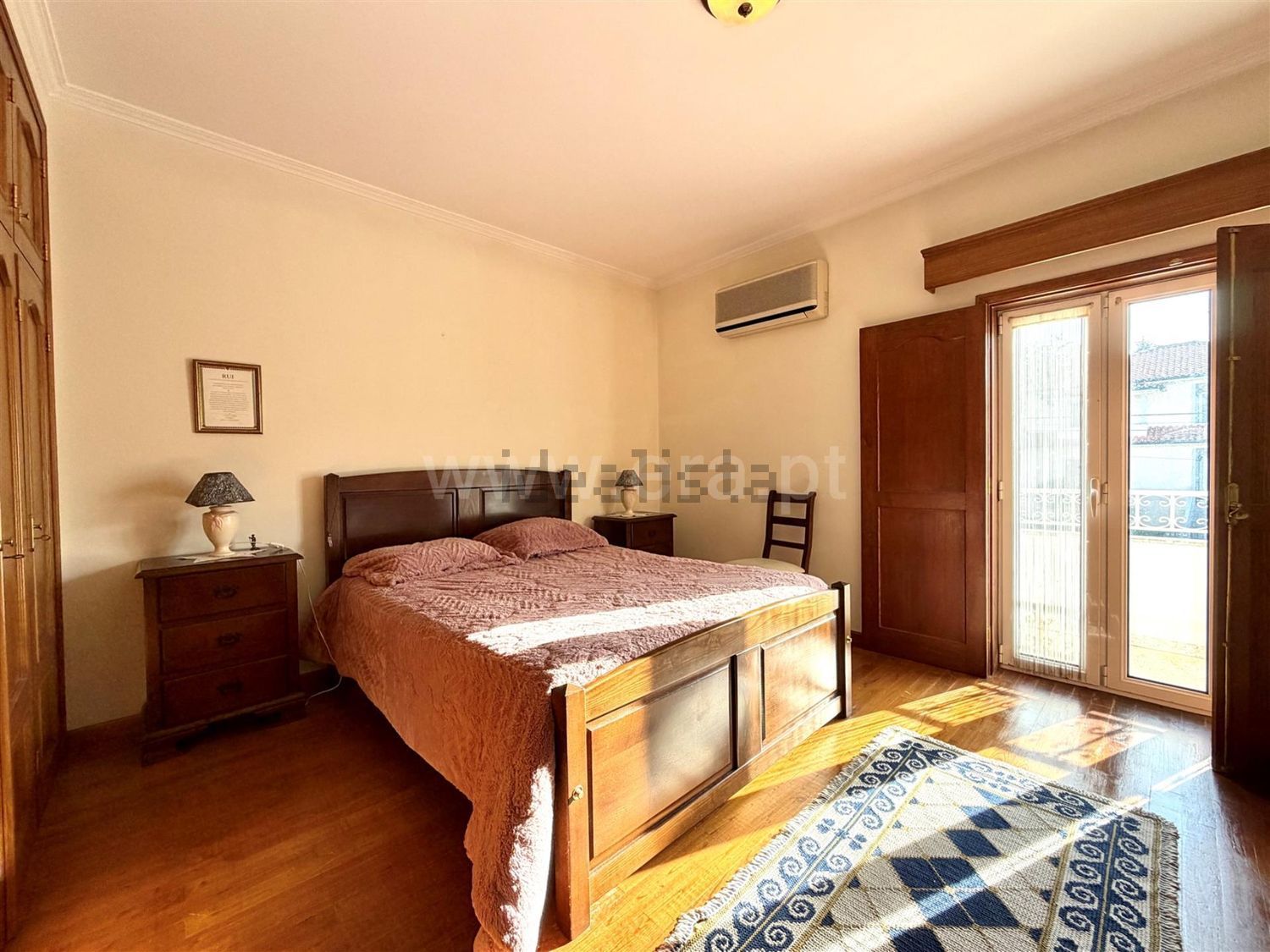 小楼房或独栋别墅出售在Rua Casas dos Montes - 卧室