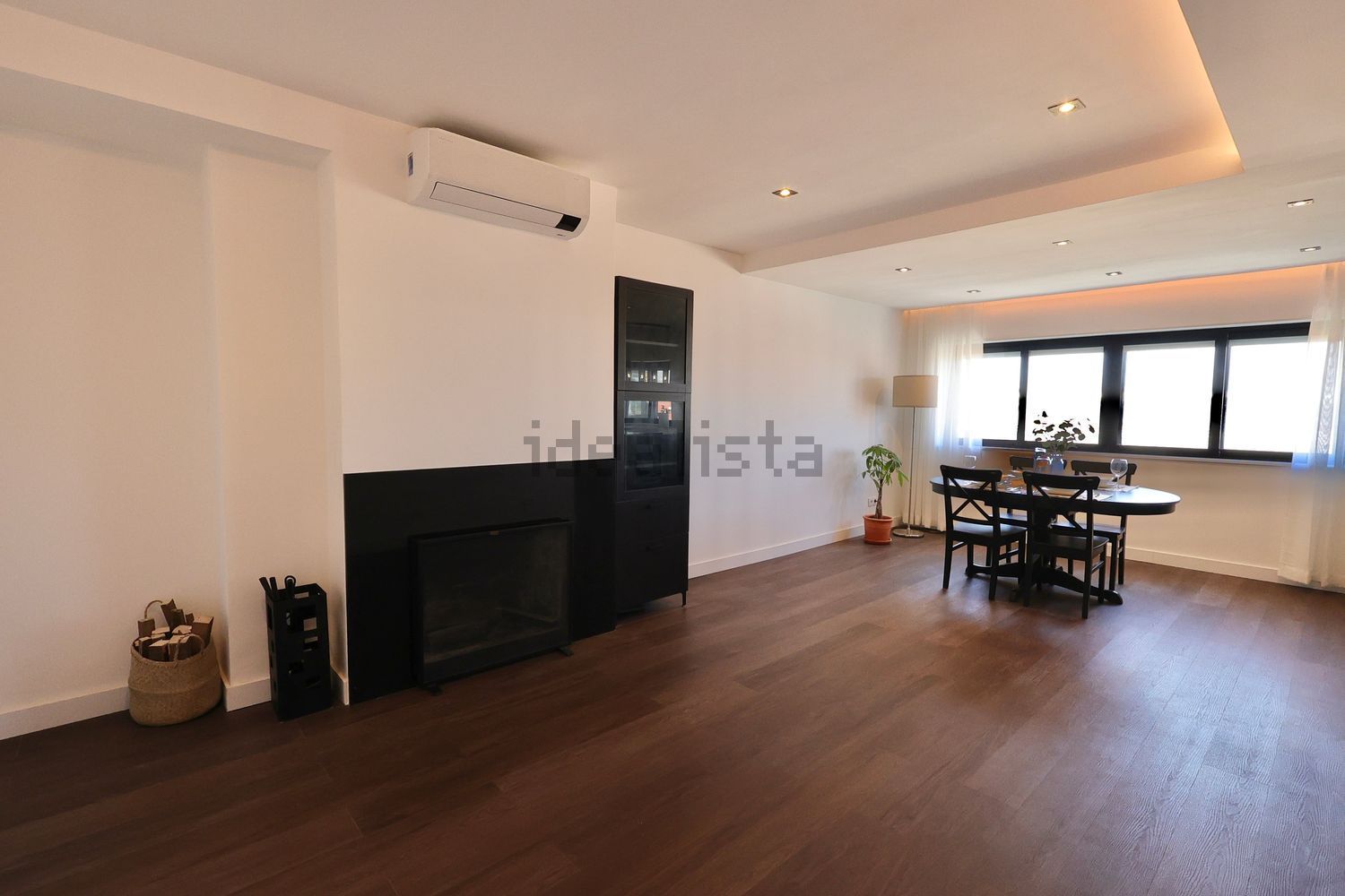 公寓 t4出售在Rua da Lagoa, 1364 - 客厅