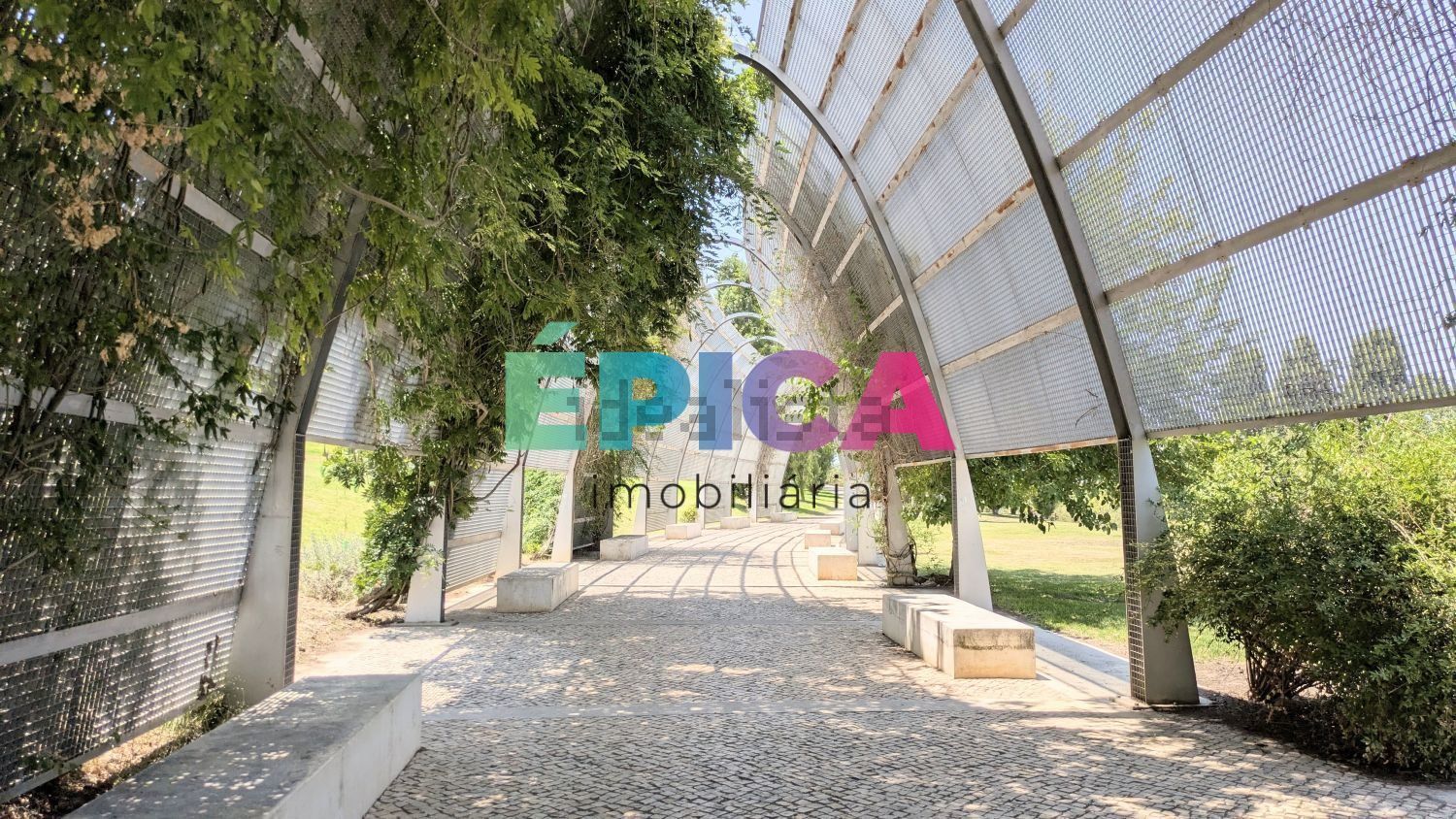 公寓 t3出售在 Jardim Maria da Luz Ponces de Carvalho, 7 - 花园