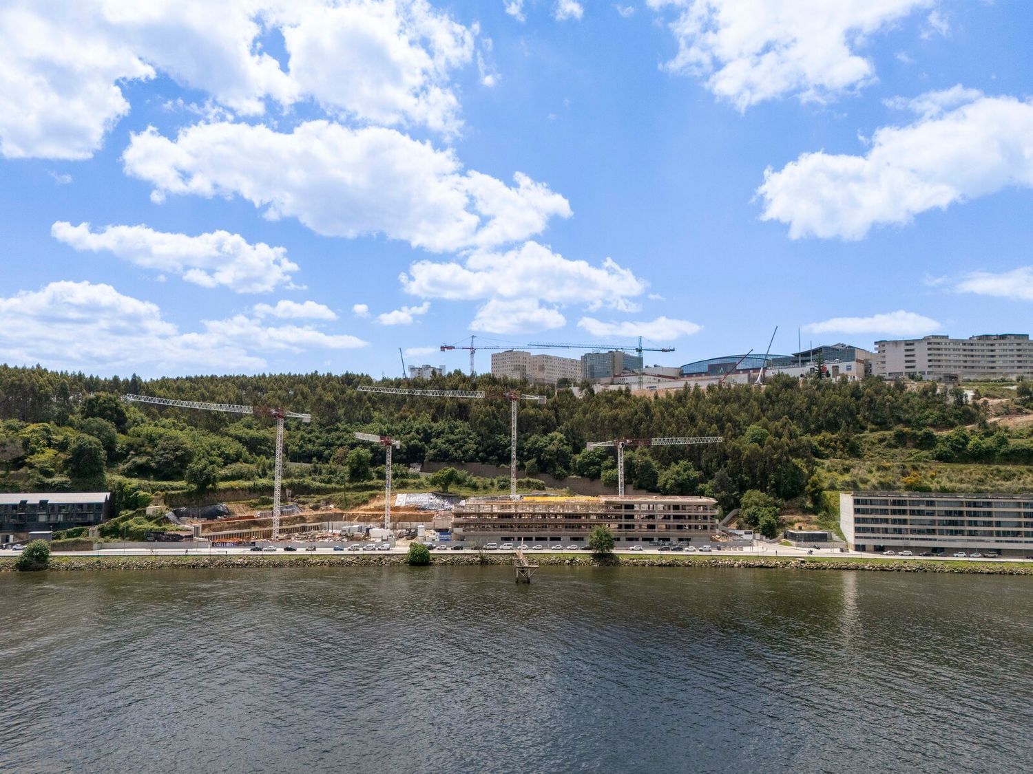 公寓 t4出售在 Cais do Cavaco s/n - 视线