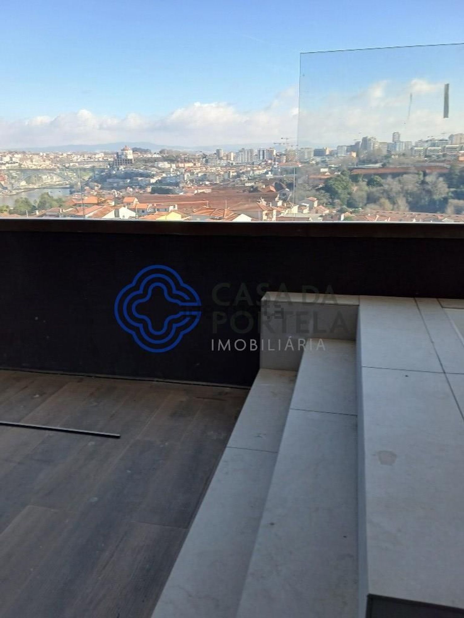 公寓 t2出售在Rua Amorim da Costa, 151 - 阳台