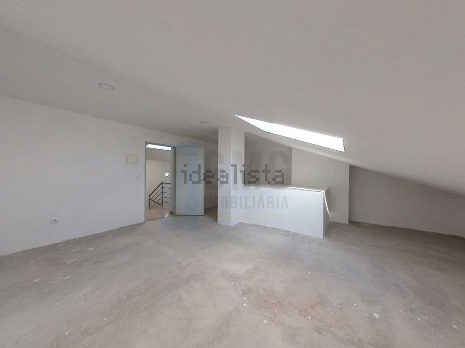 公寓 t3出售在Rua Coronel João Brás de Oliveira, 133 - 居住