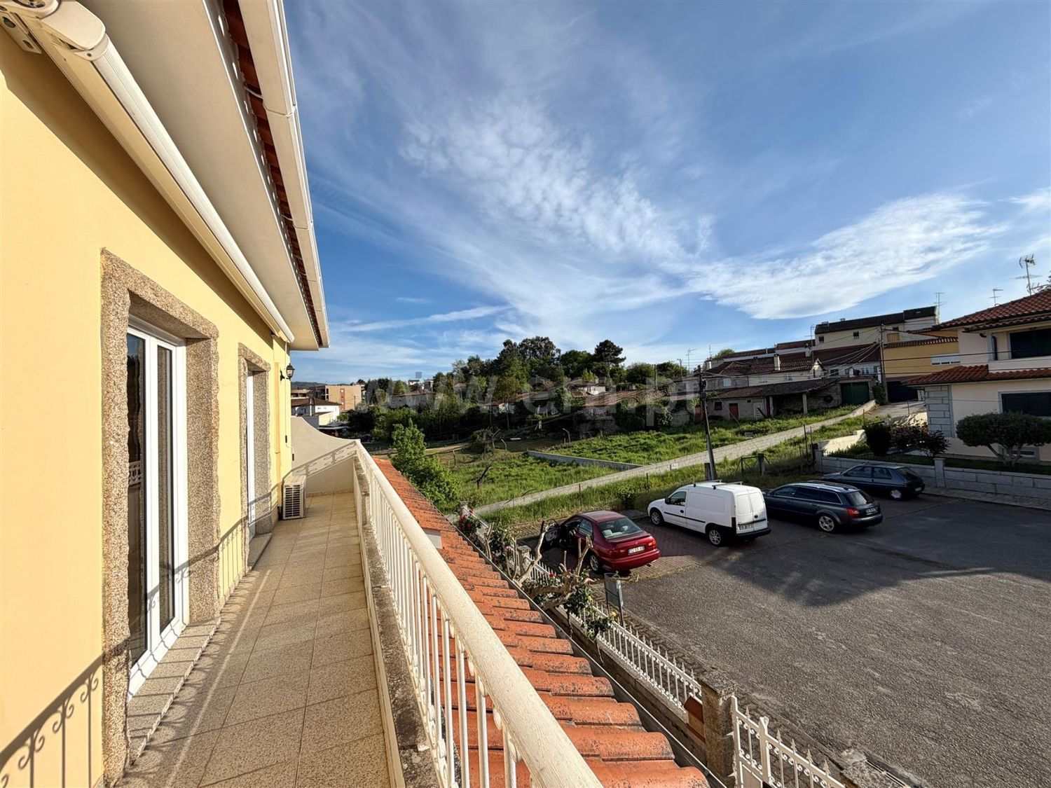 小楼房或独栋别墅出售在Rua Casas dos Montes - 阳台
