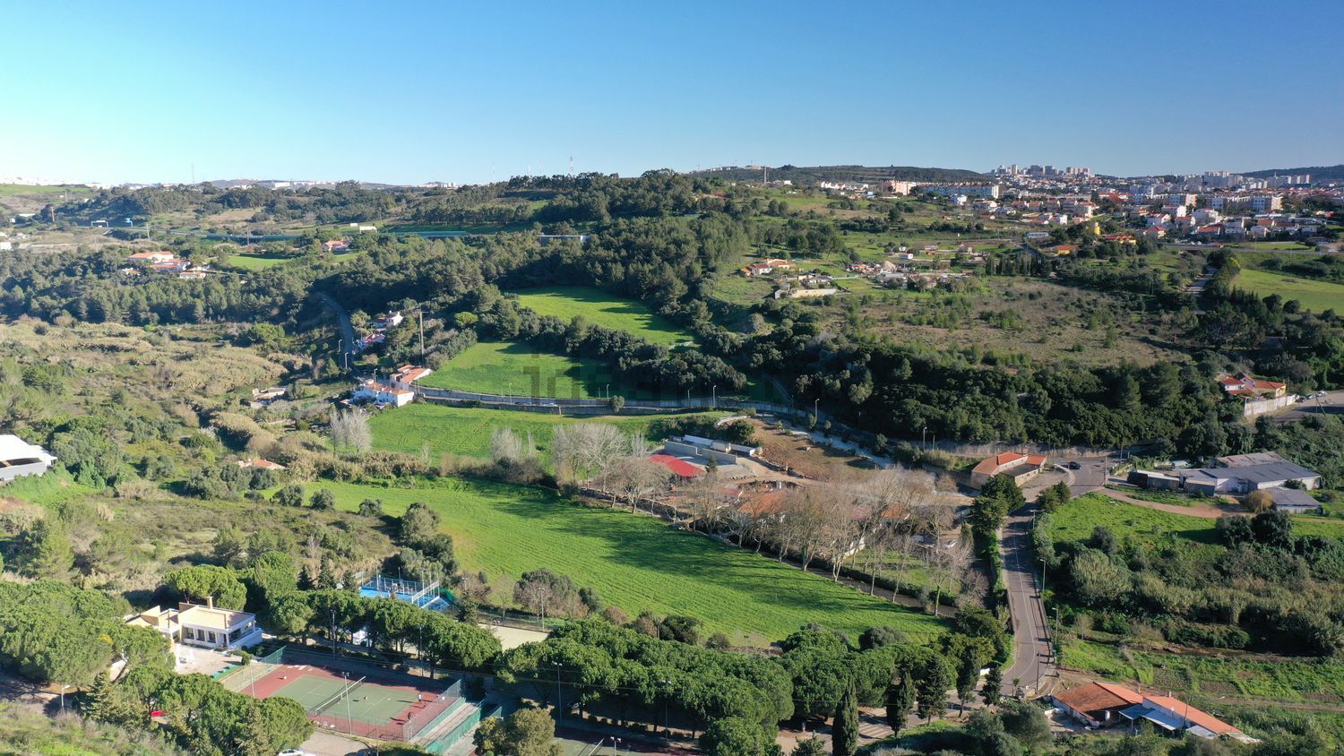 出租小楼房或独栋别墅在 Quinta da Moura - 视线