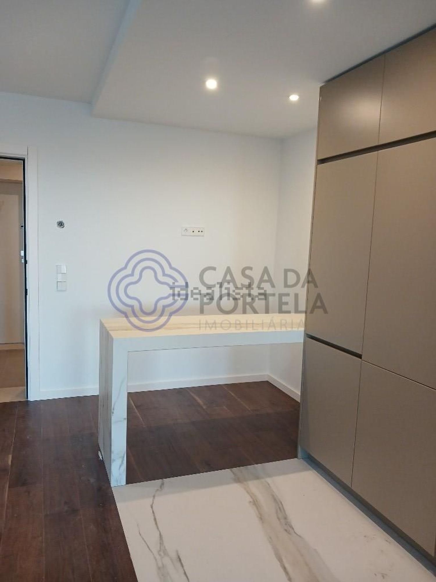 公寓 t2出售在Rua Amorim da Costa, 151 - 照片