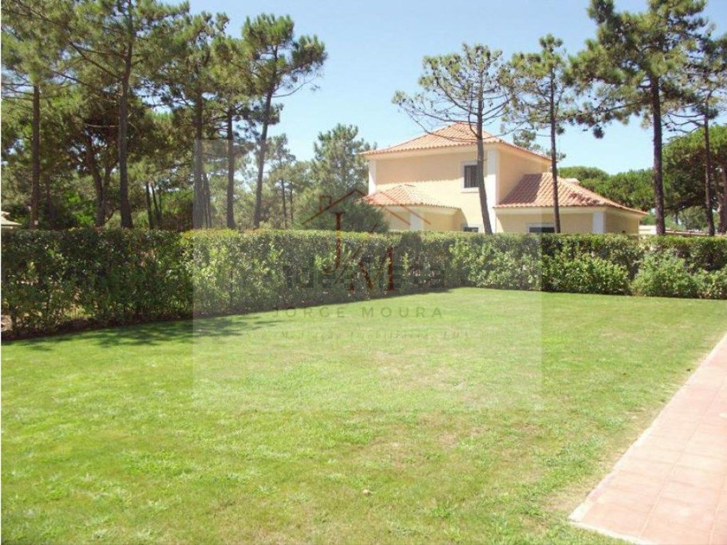 出租小楼房或独栋别墅在 Centro de Cascais - 花园
