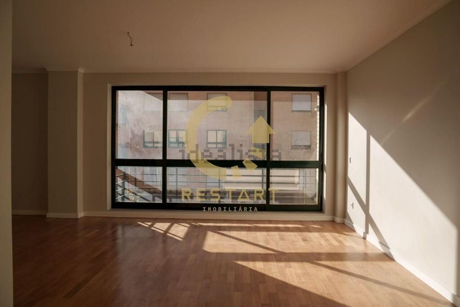 公寓 t4出售在Rua Arquitecto Cassiano Barbosa s/n - 照片