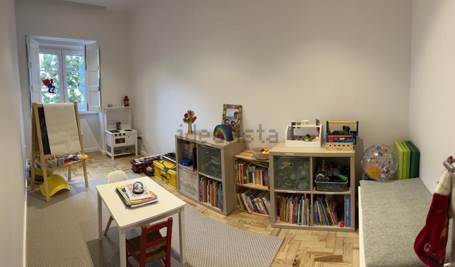 出租公寓 t4在Rua Afonso Lopes Vieira, 33 - 卧室
