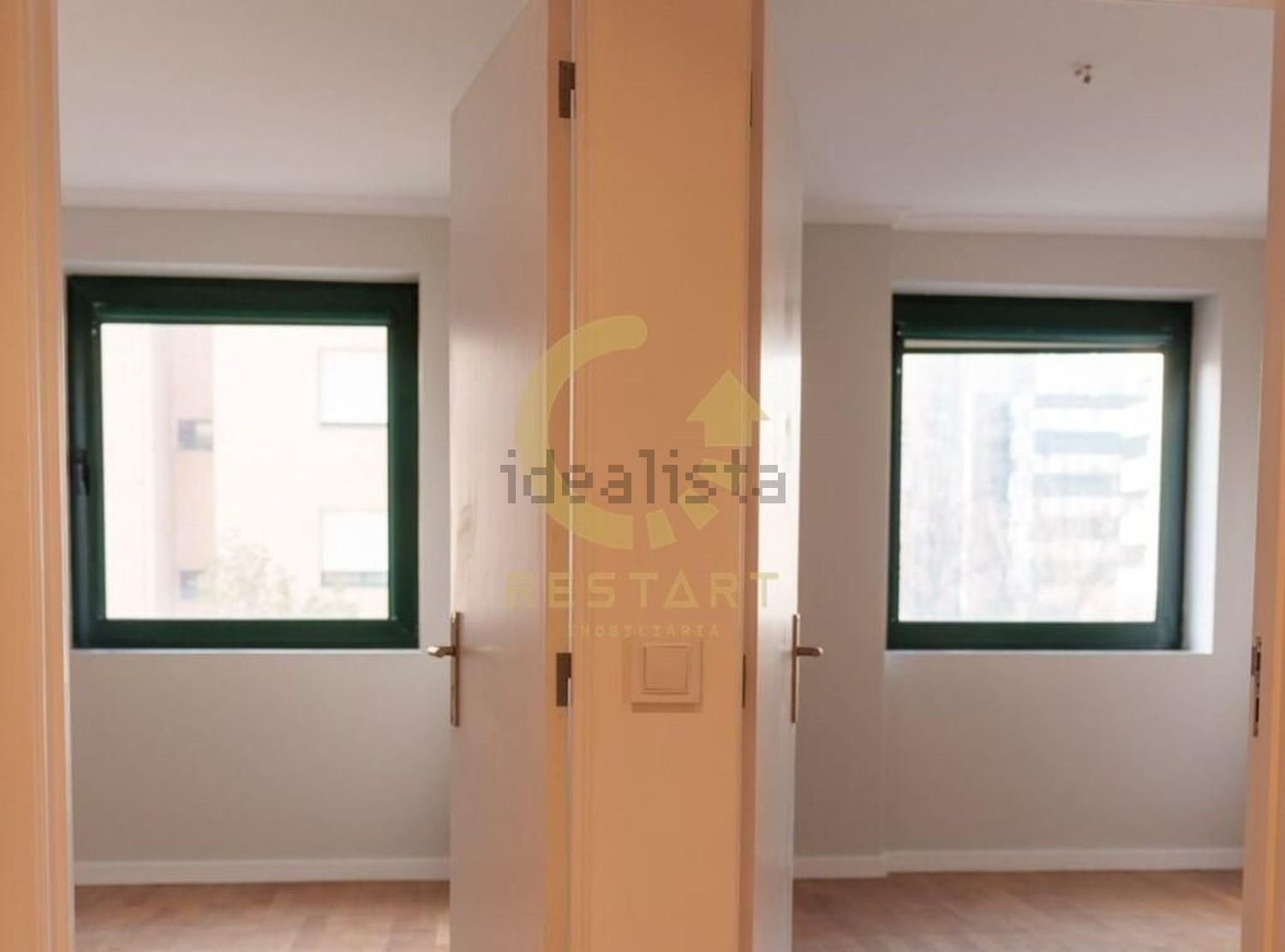 公寓 t4出售在Rua Arquitecto Cassiano Barbosa s/n - 照片
