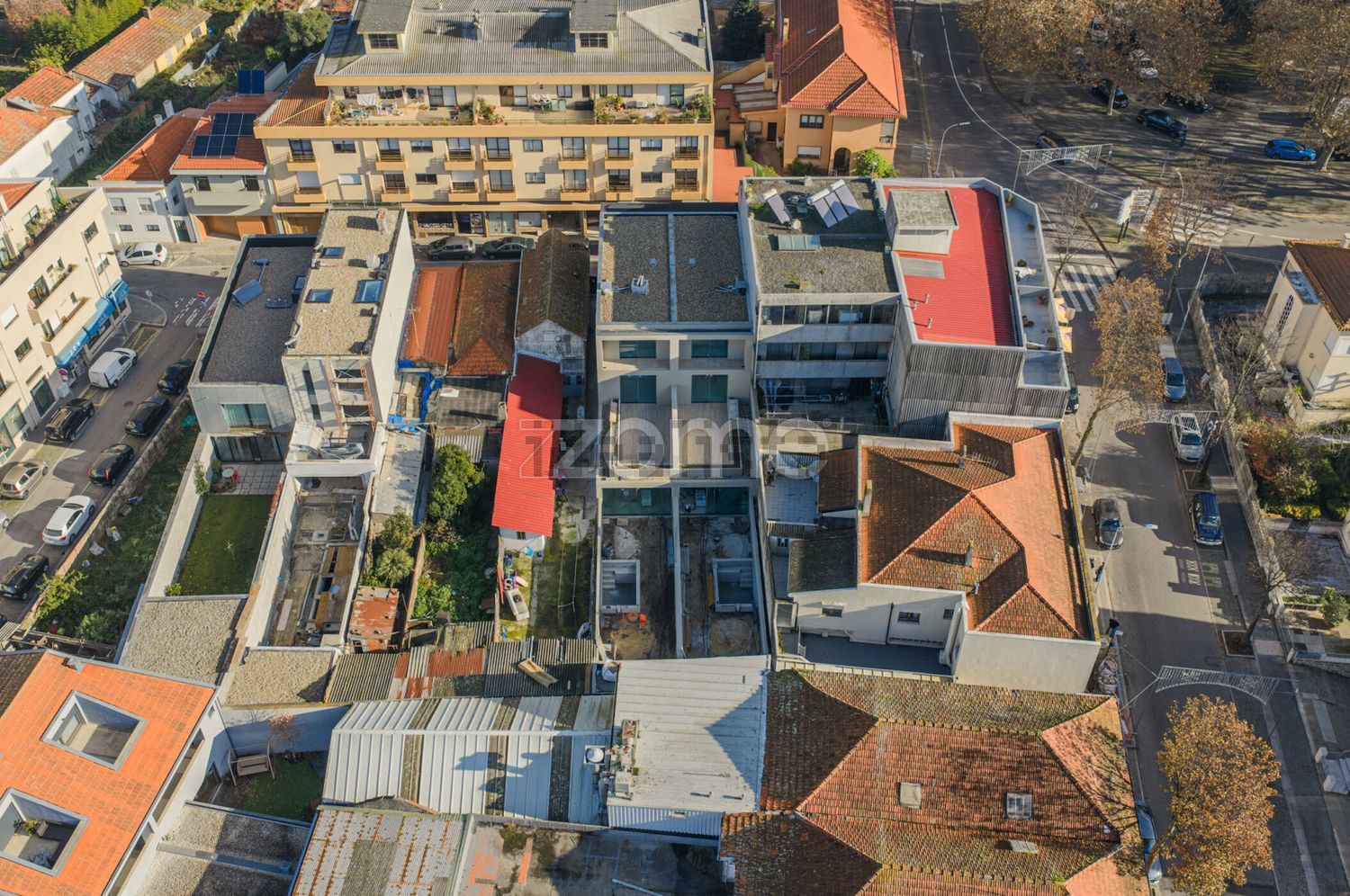 小楼房或独栋别墅出售在Rua Conde Alto Mearim, 829 - 详情