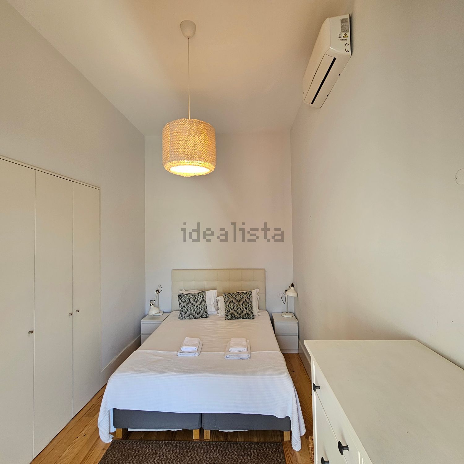 公寓 t1出售在Praça da República - 卧室