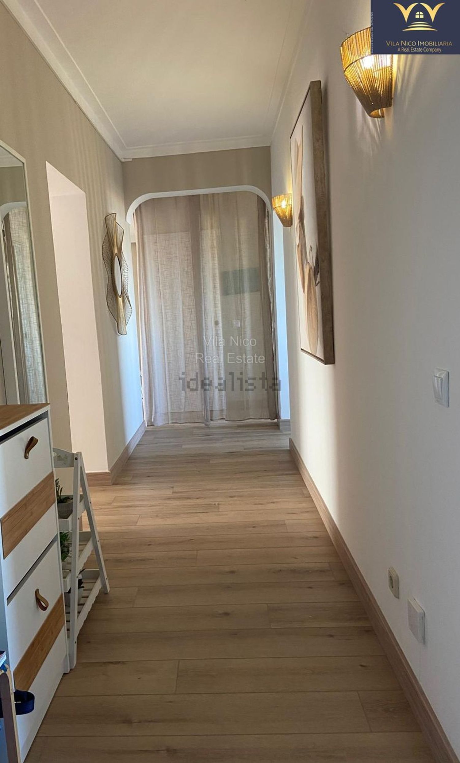 公寓 t2出售在Rua da Quinta do Bispo, 3 - 过道