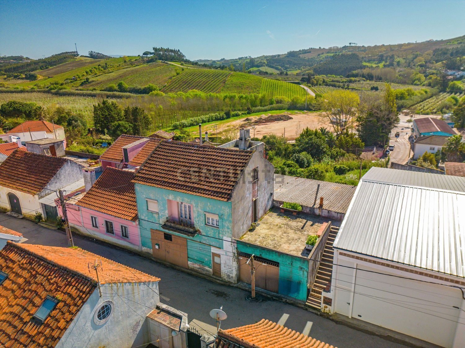 小楼房或独栋别墅出售在Rua do Arneiro, 19 - 照片