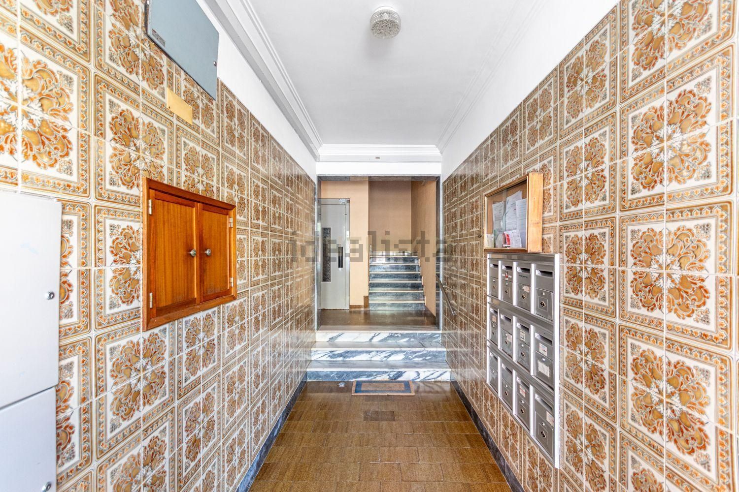 公寓 t3出售在Rua Dom Augusto Pereira Coutinho, 6 - 过道