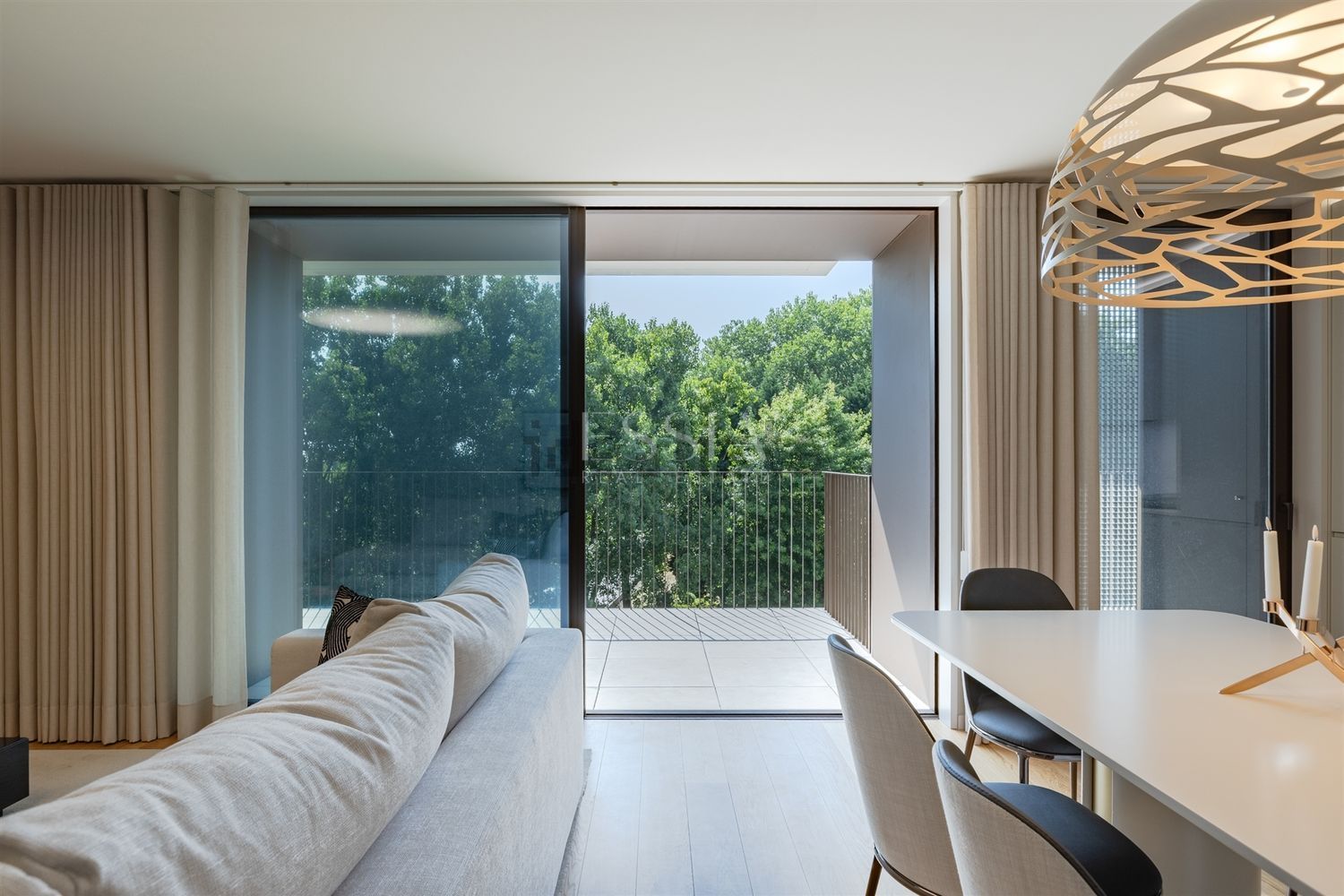 公寓 t4出售在Alameda Jardins da Arrábida - 客厅