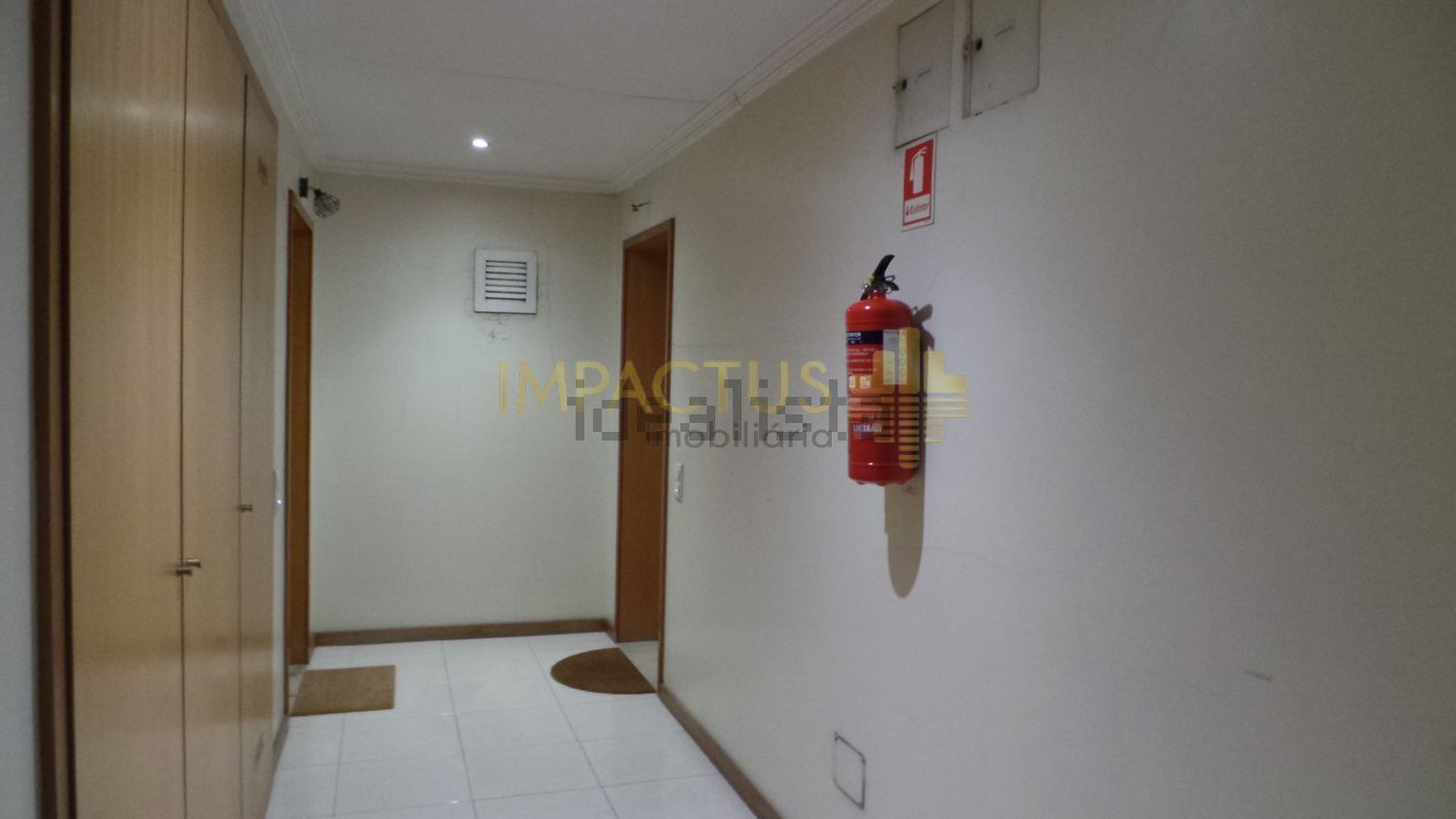 出租公寓 t2在Rua Cruz Malpique, 115 - 照片