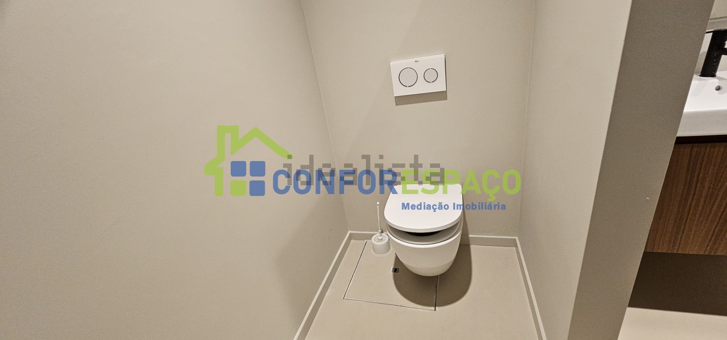 出租t0（单人公寓）在 Covilhã e Canhoso - 卫生间