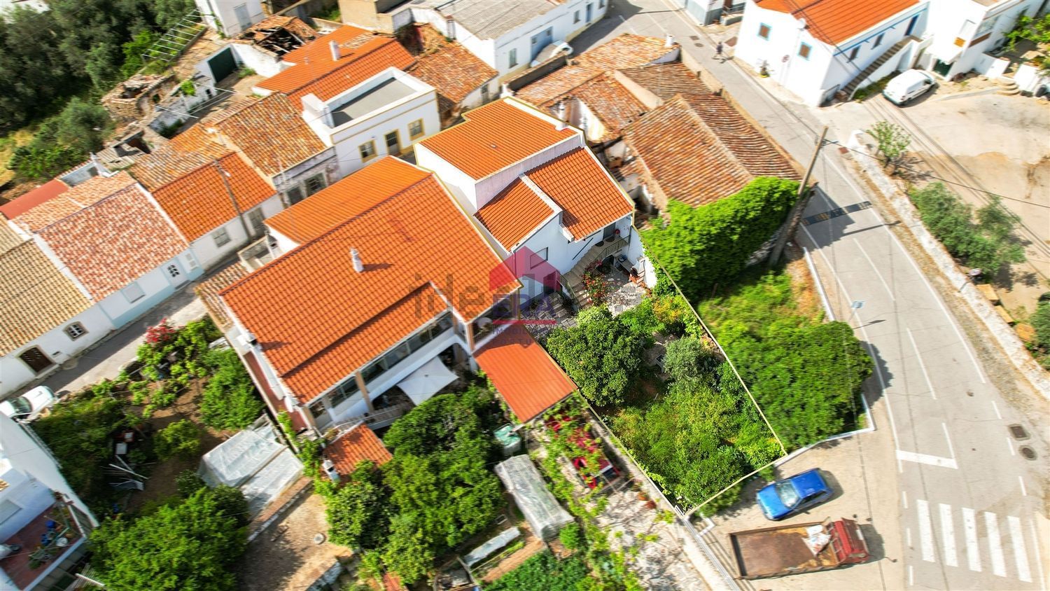 小楼房或独栋别墅出售在Rua Matos Casaca, 5 - 游泳池
