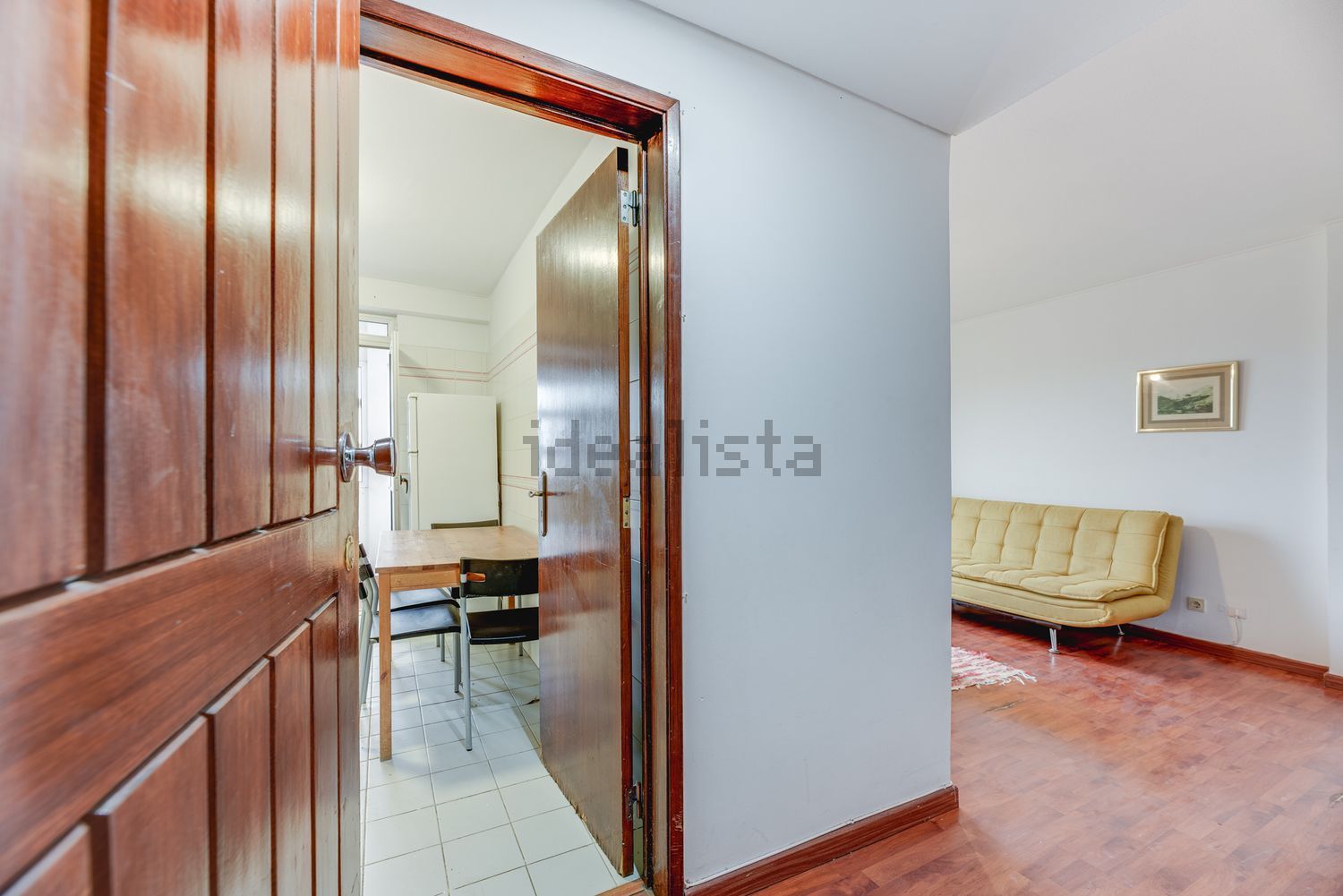公寓 t2出售在Praceta Doutor José Romão dos Santos Ferro s/n - 过道