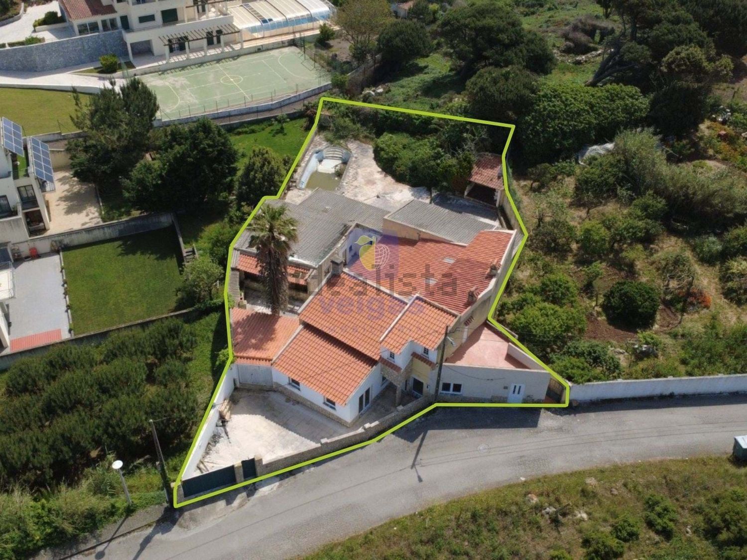 小楼房或别墅出售在Rua da Cascalheira, 15 - 游泳池