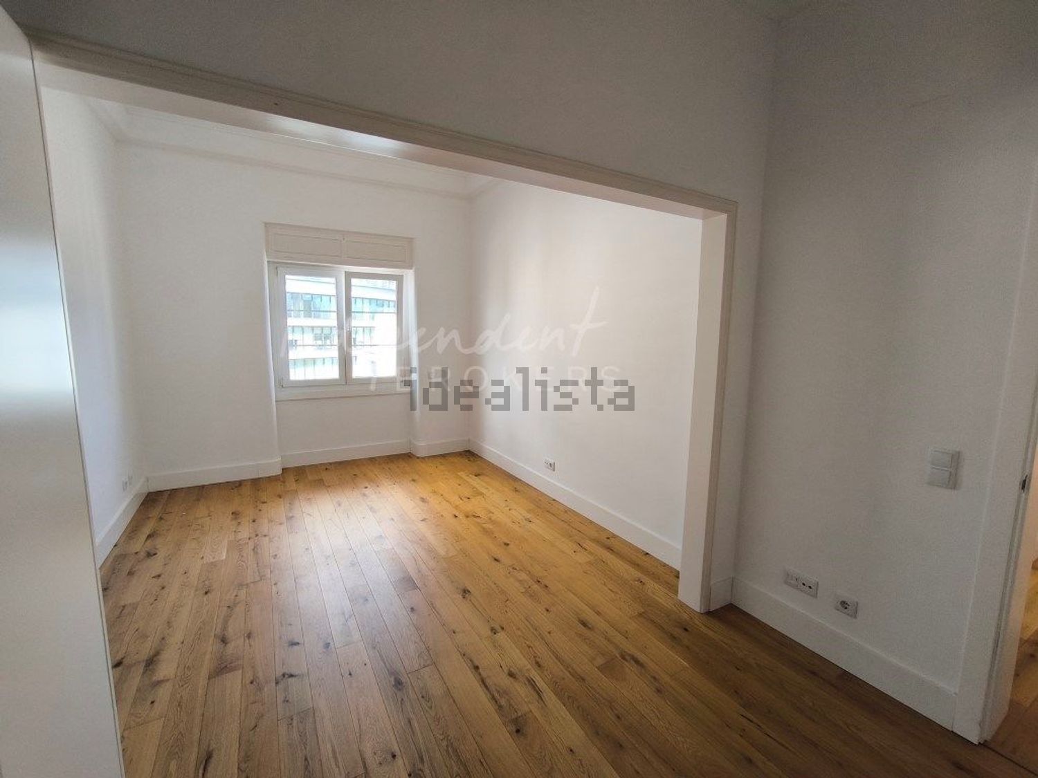 出租公寓 t4在Avenida António Augusto de Aguiar, 27 D - 居住